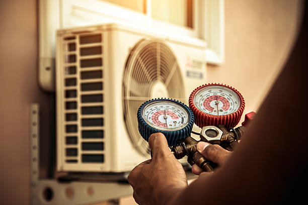 Professional Ac Installation technician working in Readville, MA
